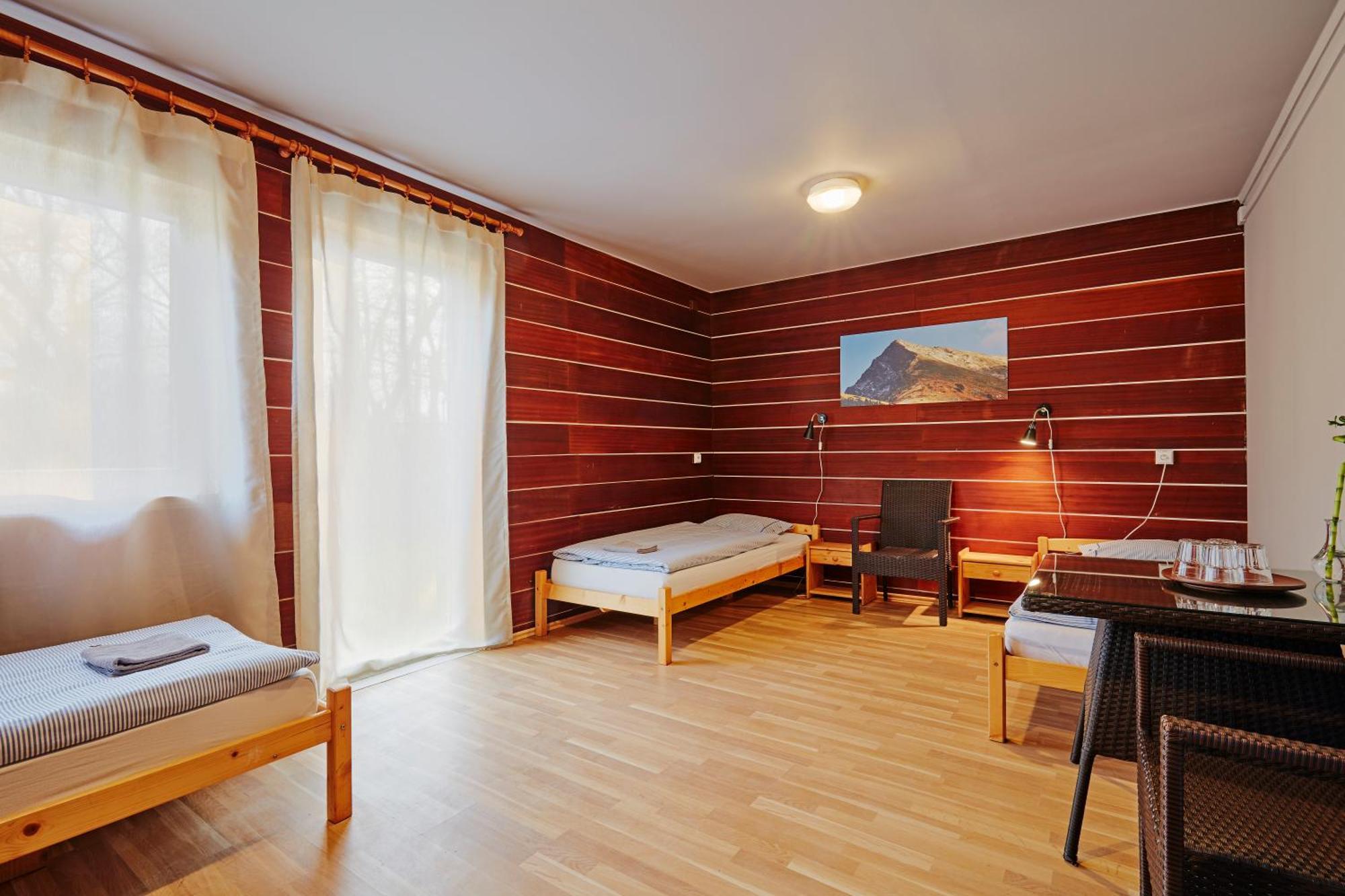 Route E58 - Camp Košice Villa Exterior foto