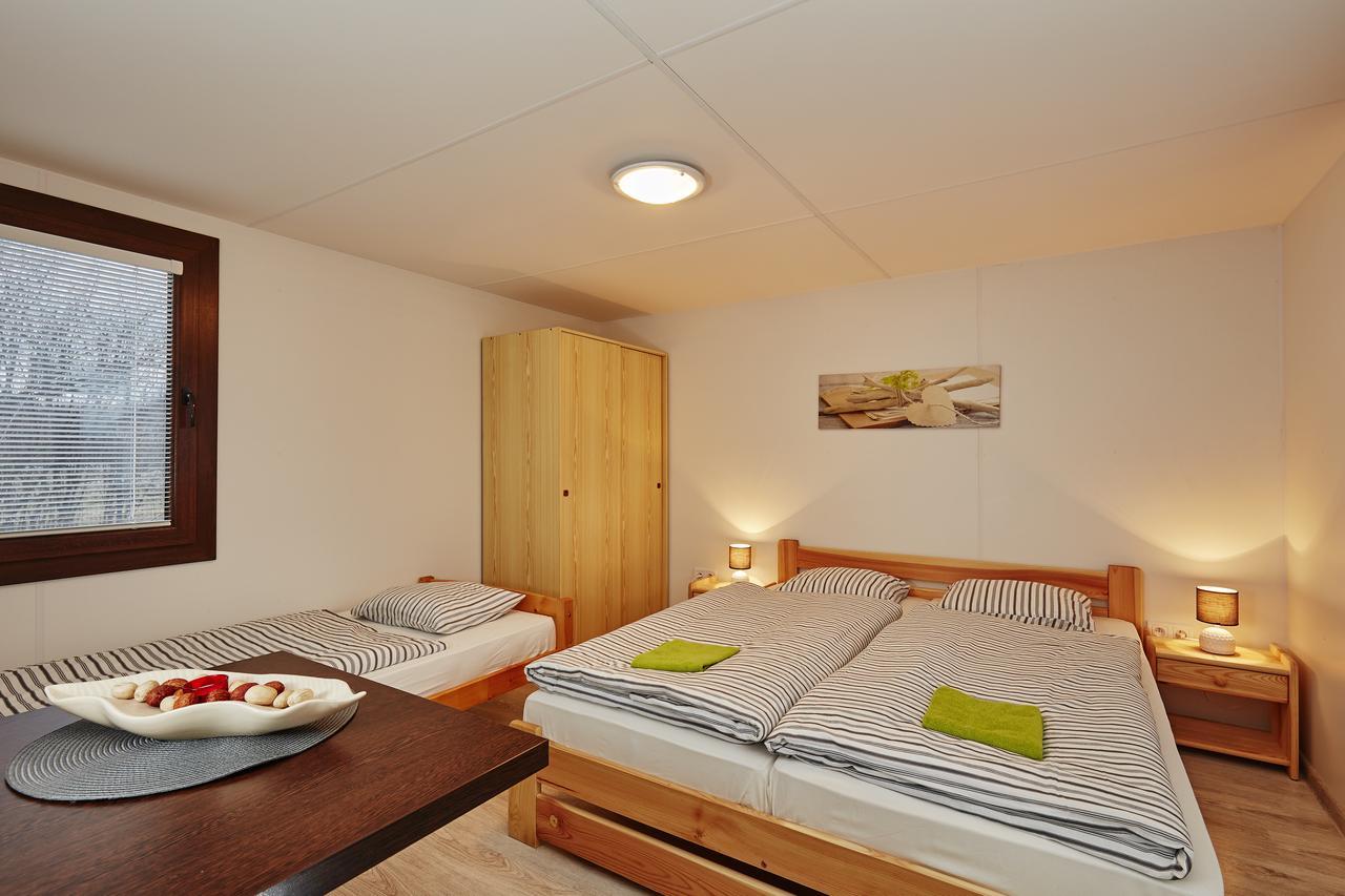 Route E58 - Camp Košice Villa Exterior foto